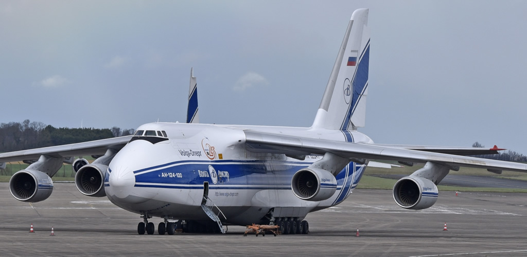 Volga-Dnepr An-124-100 RA-82047